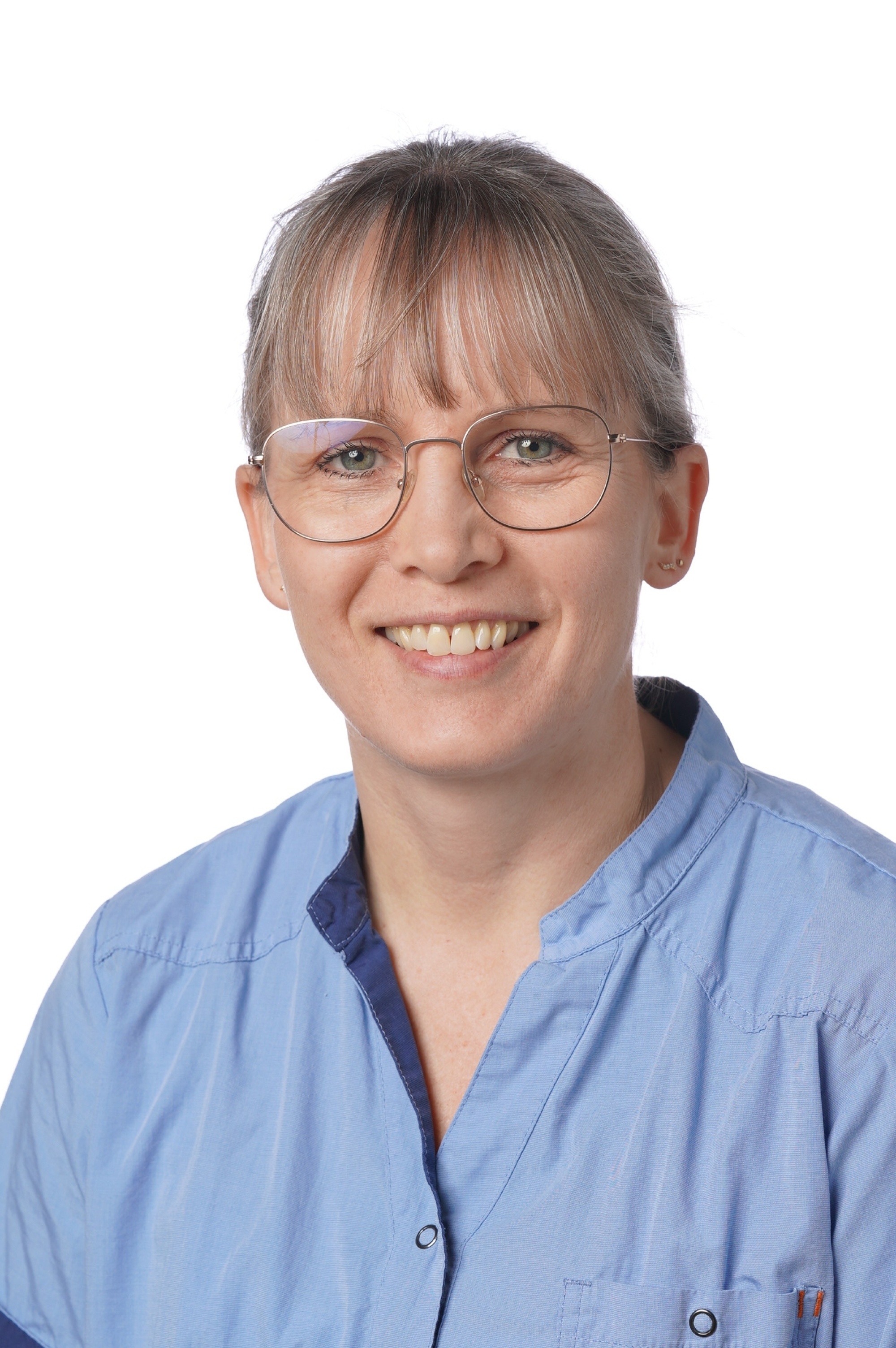 Louise Andersen er køkkenassistent på Sædding Efterskole