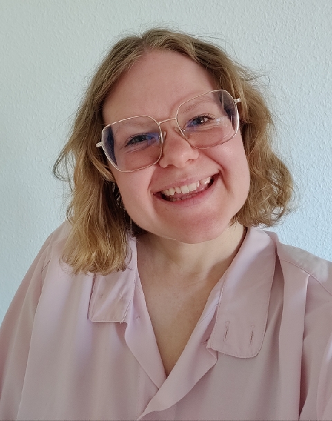 Maria arbejder som lærer på Sædding Efterskole